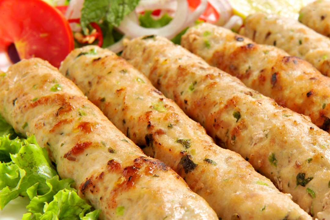 Chicken seekh kabab roll / Чикън сикх кебап рол